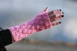 Agnes - Pulsvärmare Med Fuskflätor