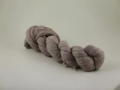 A Flying Fish - 1-trådigt Ullgarn 100g