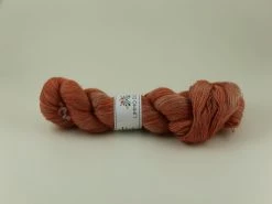 Förödelse I Jordgubbslandet - 1-trådigt Ullgarn 100g