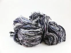 Mörkret - Handspunnet Entrådigt 105g